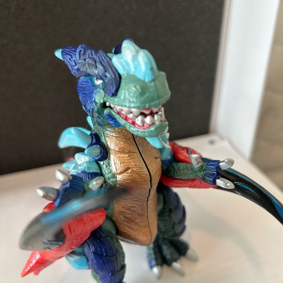 Giochi Preziosi Dinofroz 2012 Dragon Dinosaur Figure 5.5”Rare - Picture 3 of 4